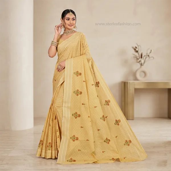 Noor_Vastra_Golden_Beige_Blossom_Saree