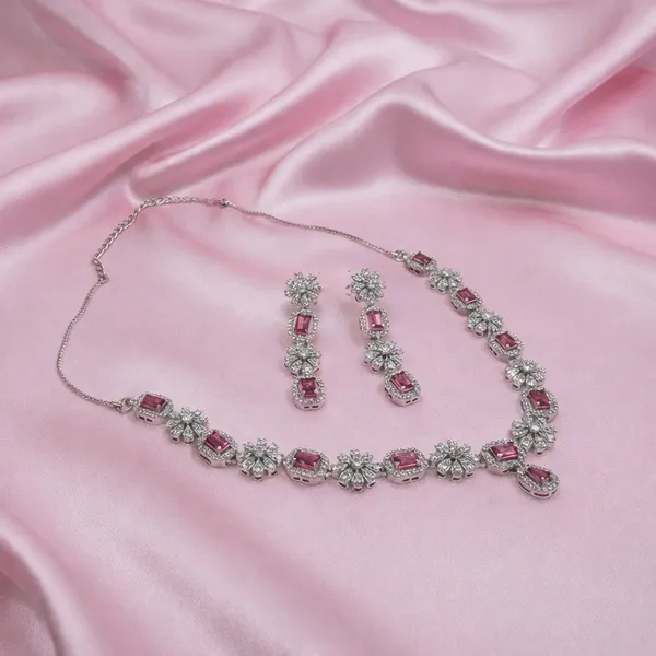 Elite_Star_Pink_Ad_Necklace