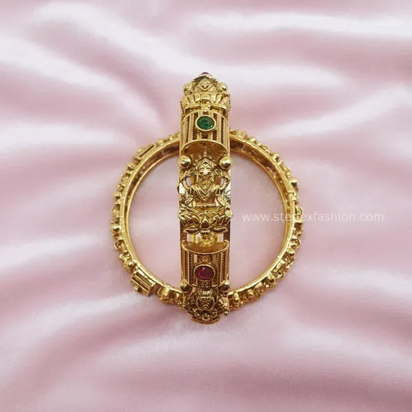 Ratnagi_Yasoda_Jewellery