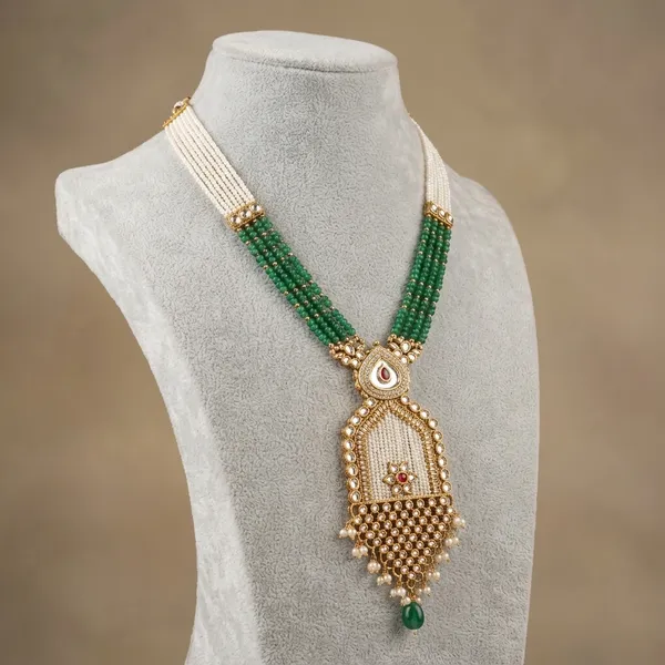 Maharani_Pearl_Emerald_Necklace