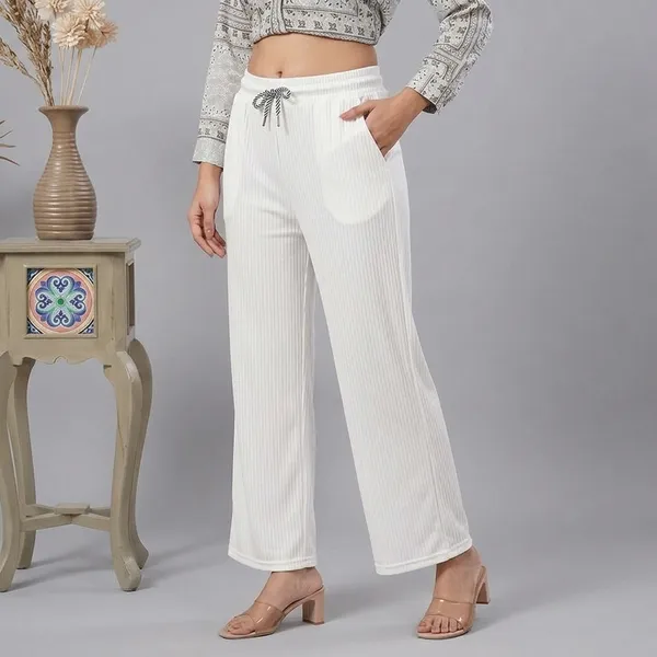 Velora_Wide_White