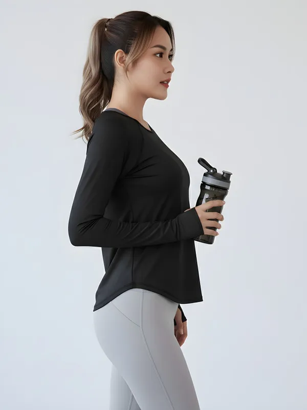 Black_Lycra_Poly_Elastic_Wrap_Fit_Activewear_Top_For_Women