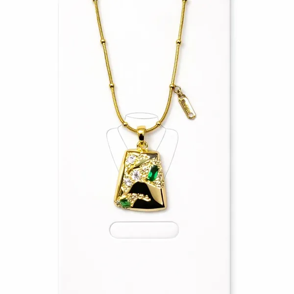 Korean_Style_Gold_Satellite_Chain_Necklace_With_Emerald_Gemstone_And_Onyx_Enamel_Pendant