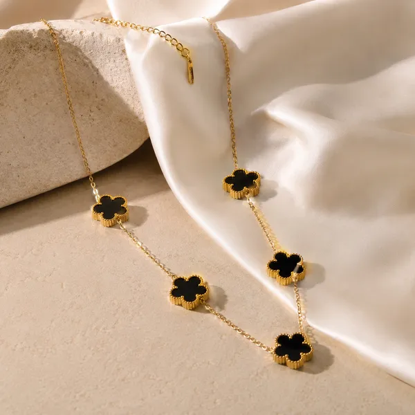 Korean_Style_Gold_Chain_With_Black_Clover_Motifs_–_Tarnish-Free_Floral_Necklace