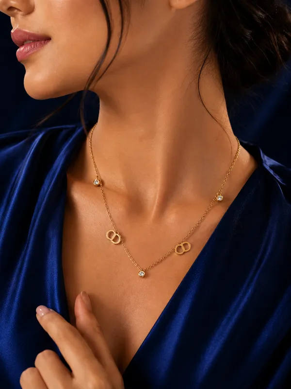 Designer_Cd_Monogram_Charm_Chain_Necklace_For_Women
