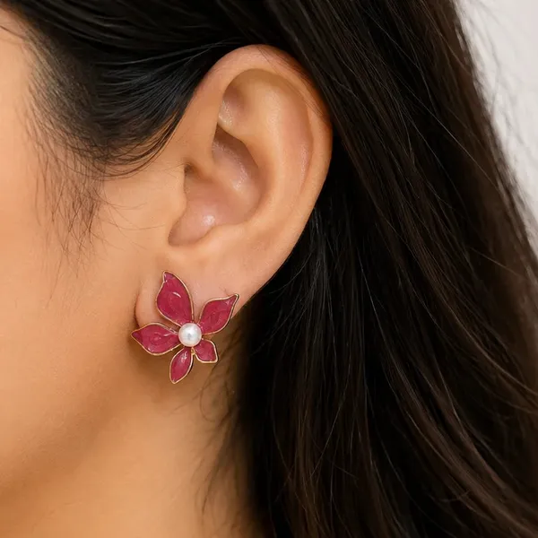 Korean_Style_Magenta_Enamel_Flower_Stud_Earrings_With_Pearl_Core