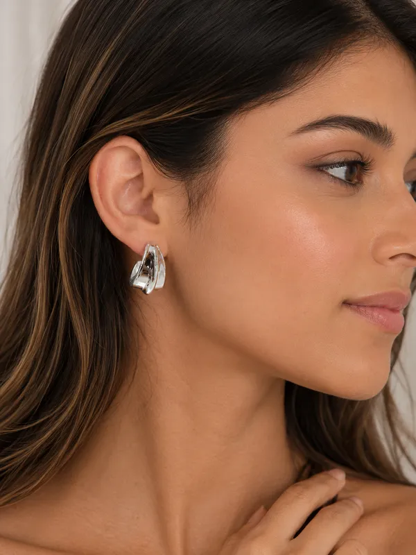 Korean_Style__Chunky_C-Hoop_Earrings_For_Women