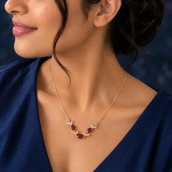 Elegant_Ruby_Red_Oval_Gemstone_Floral_Leaf_Necklace_With_Chain