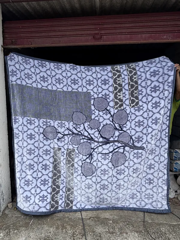 Multicolor_Mink_Fabric_(_Polyester)_Blanket_For_Home