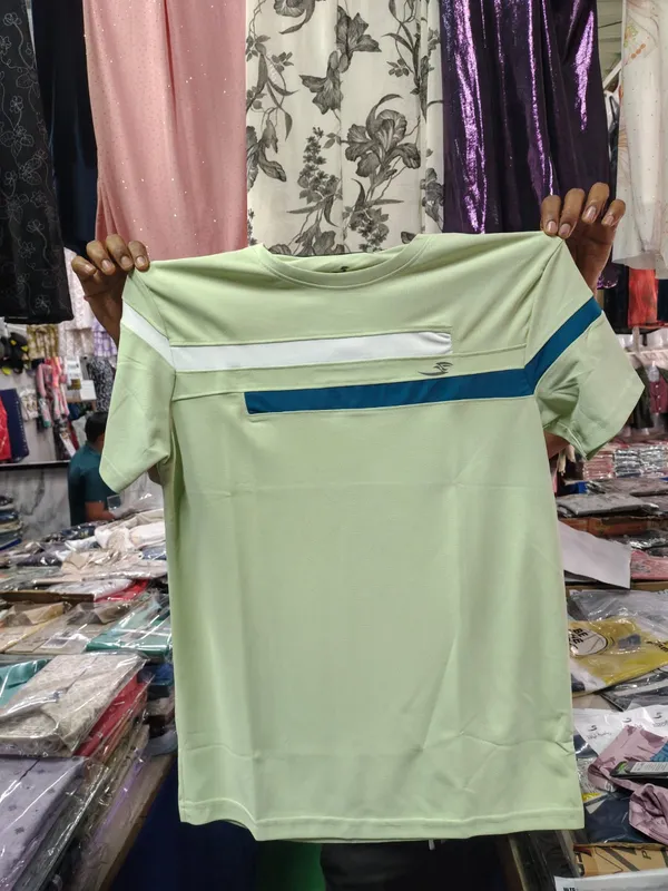 Light_Green_Lycra_Athletic_Fit_Colour_Block_T-Shirt_For_Men