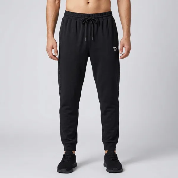 Black_Lycra_Tapered_Fit_Jogger_Pants_For_Men