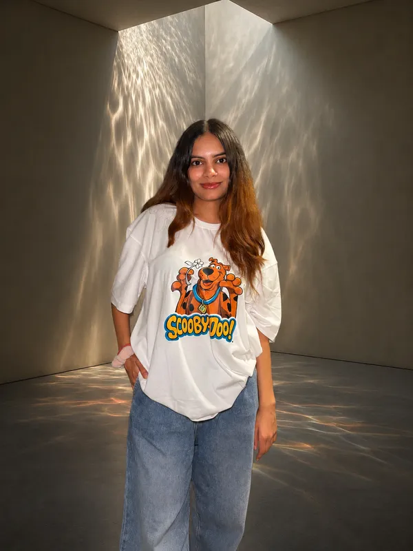 White_Terry_Cotton_Oversized_Scooby_Doo_Graphic_T-Shirt_For_Unisex