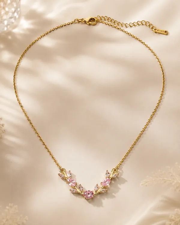 Gold_Floral_Crystal_Pendant_Necklace_for_Women