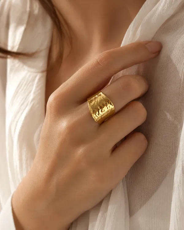 Gold_Hammered_Textured_Wide_Band_Statement_Ring_for_Women