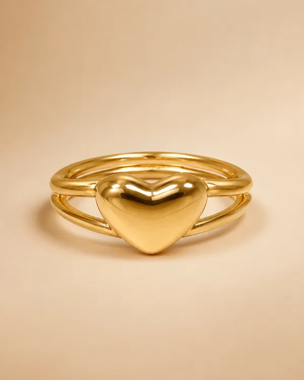 Gold_Twisted_Heart_Design_Ring_for_Women