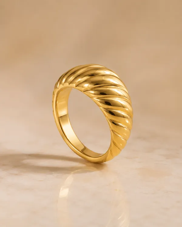 Gold_Ridged_Dome_Ring_for_Women