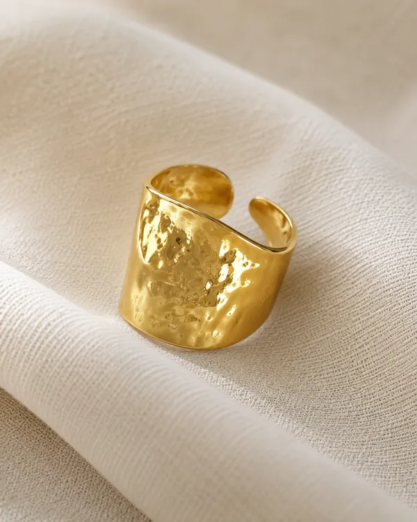 Gold_Hammered_Textured_Wide_Band_Statement_Ring_for_Women