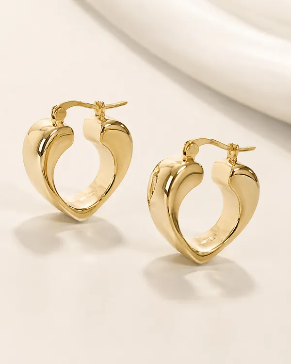 Gold_Chunky_Heart_Hoop_Earrings_for_Women