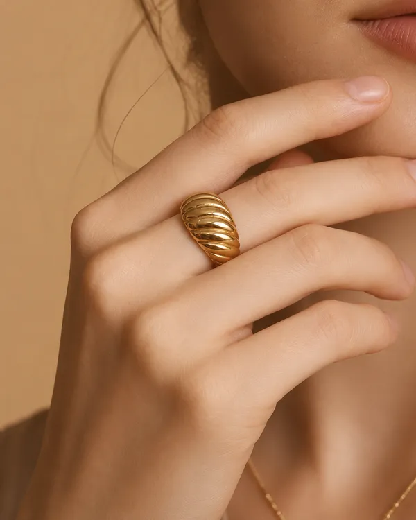 Gold_Ridged_Dome_Ring_for_Women