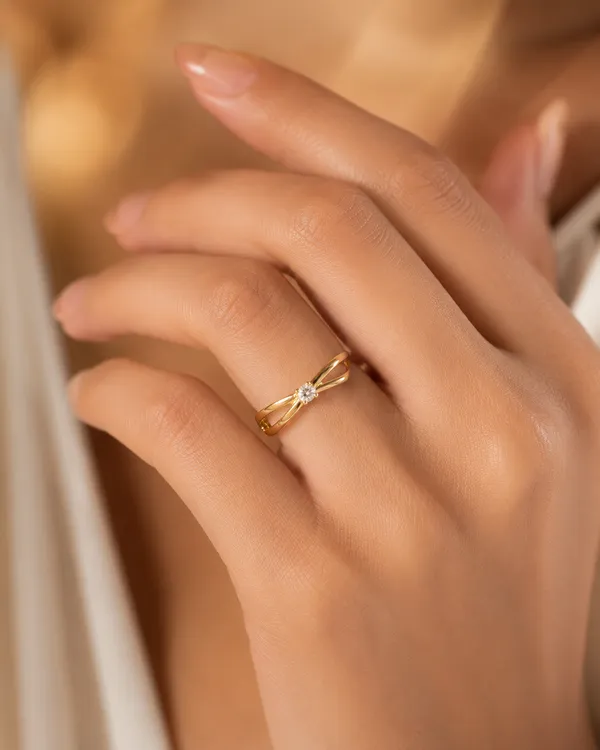 Gold_Plated_Solitaire_Diamond_Ring_for_Women