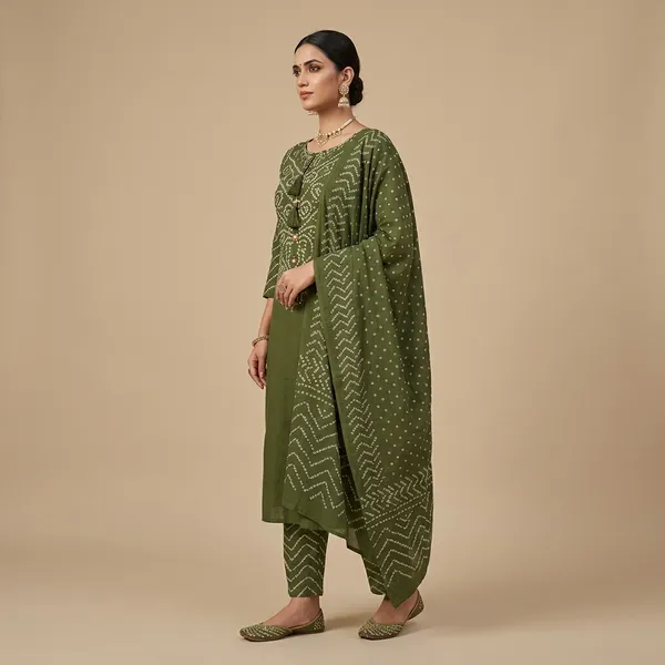 Olive_Green_Cotton_Bandhani_Print_Straight_Kurta_Set_With_Dupatta_For_Women
