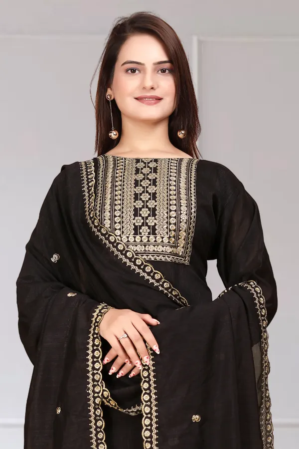 Black_Kurta_Set80%_Cotton,_20%_Silk_For_Women