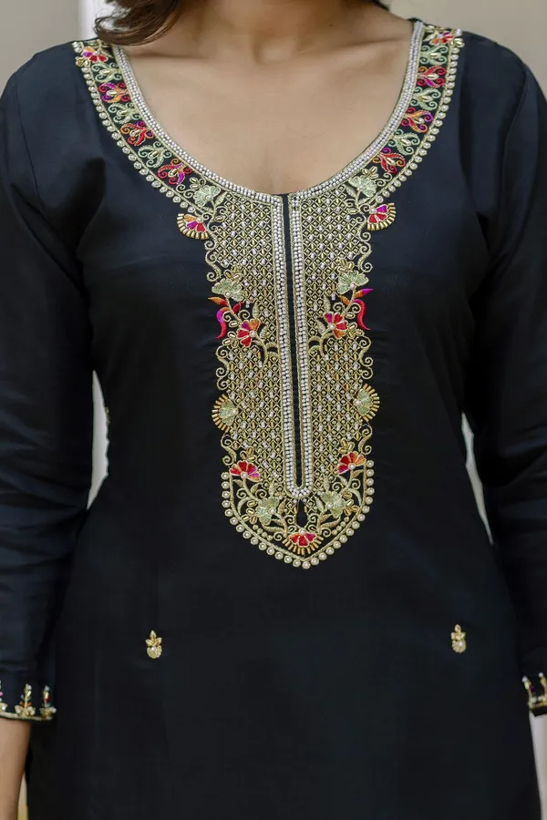 Black_Kurta_Set80%_Cotton,_20%_Silk_For_Women
