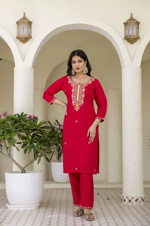 Pink_Kurta_SetViscose_For_Women
