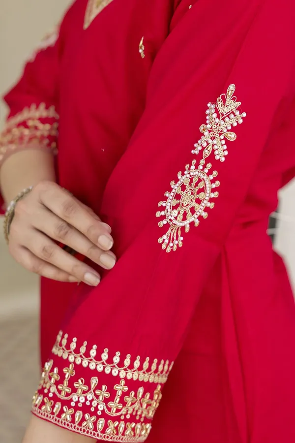 Red_Kurta_Set80%_Cotton,_20%_Silk_For_Women