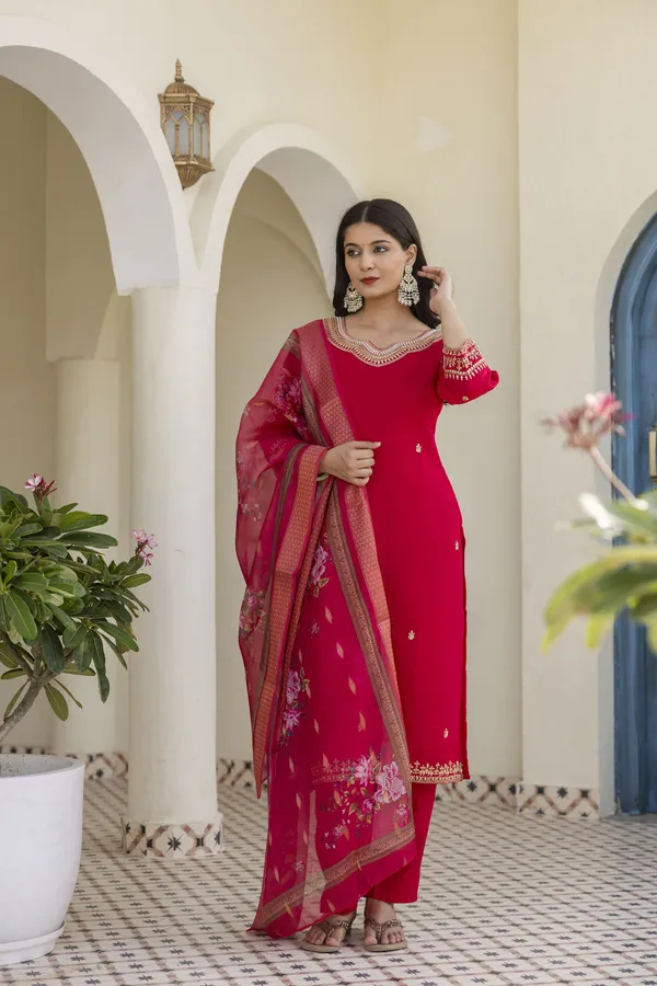 Red_Kurta_Set80%_Cotton,_20%_Silk_For_Women