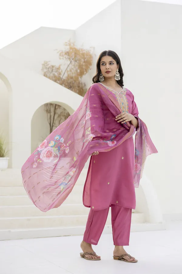 Pink_Kurta_SetViscose_For_Women