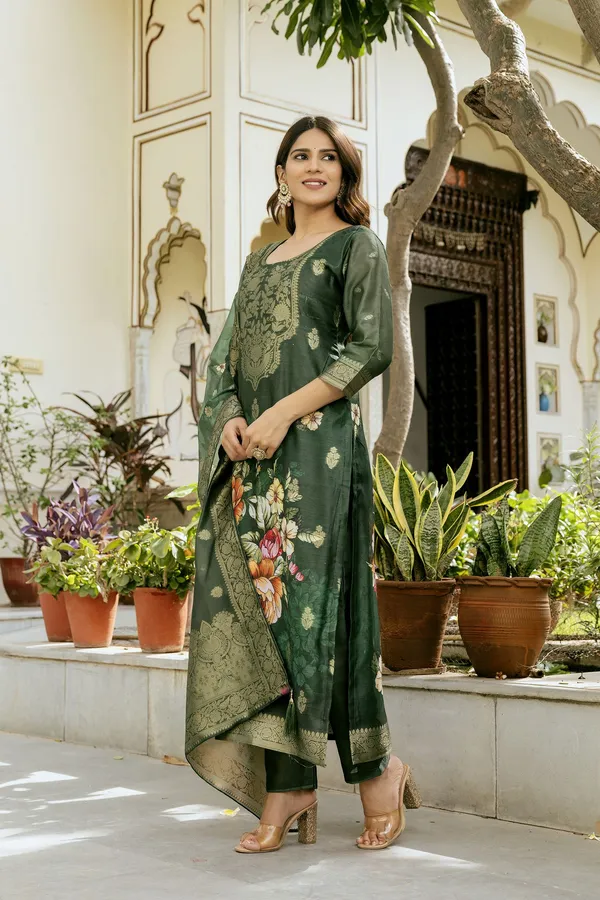 Green_Kurta_SetJacquard_For_Women