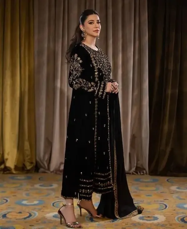 Black_Anarkali_Kurta_Set80%_Cotton,_20%_Silk_For_Women