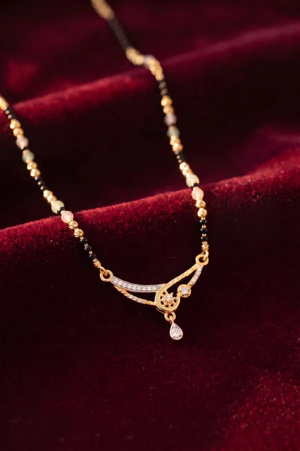 Micro_Gold_Plated_And_Diamond_Antique_18_inches_Mangalsutra