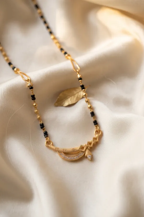 Micro_Gold_Plated_And_Diamond_Antique_18_inches_Mangalsutra