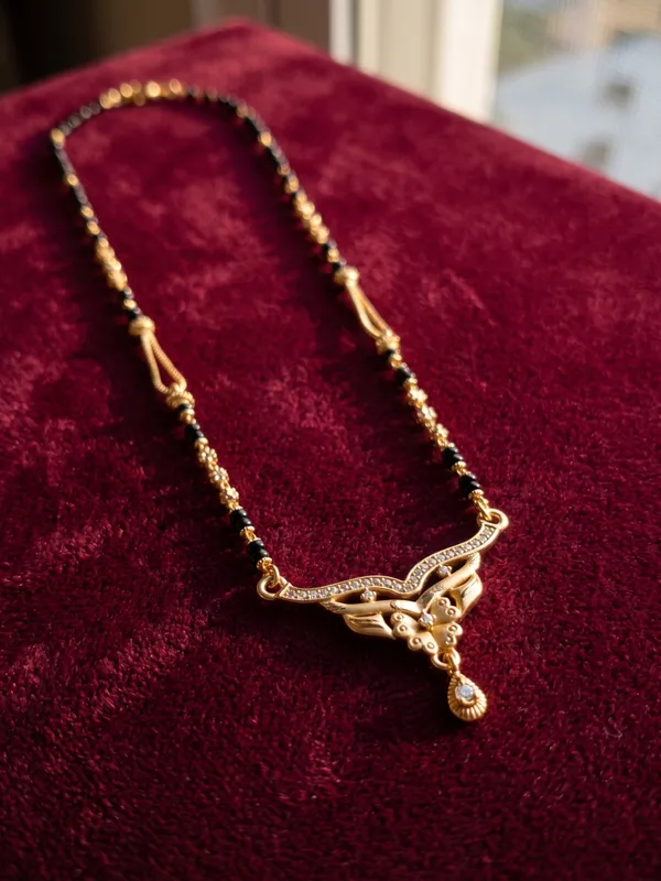 Micro_Gold_Plated_And_Diamond_Antique_18_inches_Mangalsutra