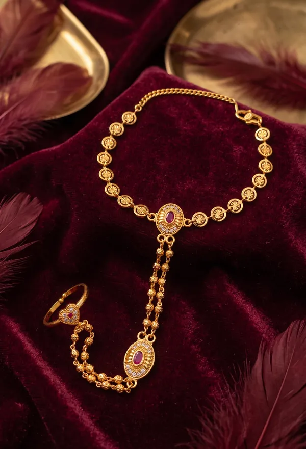 Micro_Gold_Plated_AD_Diamond_Studded_Fancy_Heart_Design_(Hathphool)_for_Women