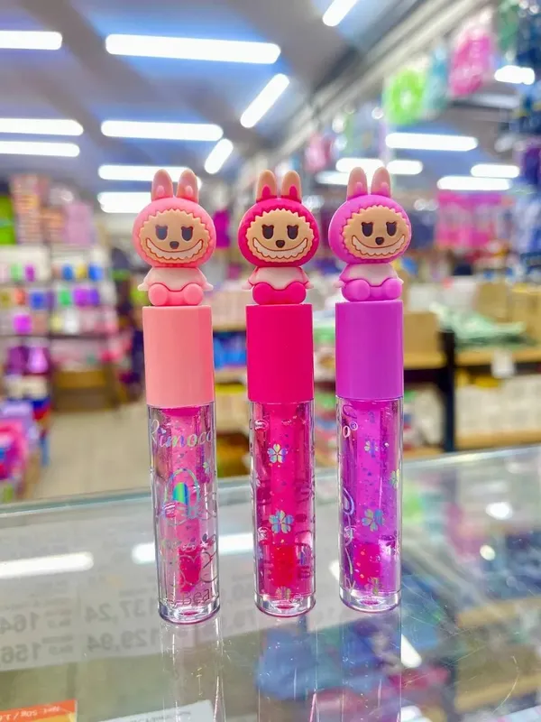 Wumble_Toy_Oils_Hydrating_4-in-1_Super_Plump_Lip_Oil_Gloss,_Balm,_Plumper_&_Gloss_with_SPF_20_|_Enriched_with_Natural_Oils,_Peptides_&_Hyaluronic_Acid_-_Prism_Glow_Hold_Morning_24_Piece_Bunny_Lip_Gloss_Set