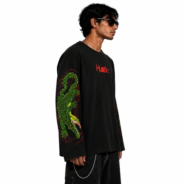 Black_Graphic_Oversized_Long_Sleeve_T-Shirt_for_Men