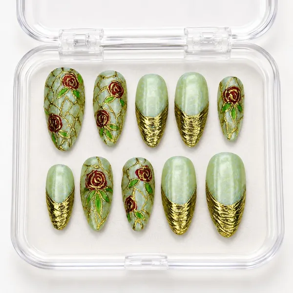 Handmade_Press_On_Nails_Set_For_Women