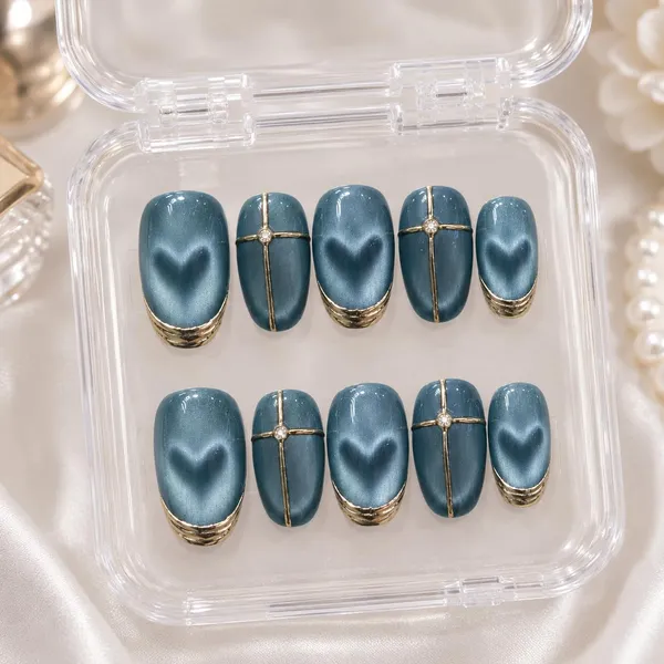 Cat_Eye_Press_On_Nails_For_Women