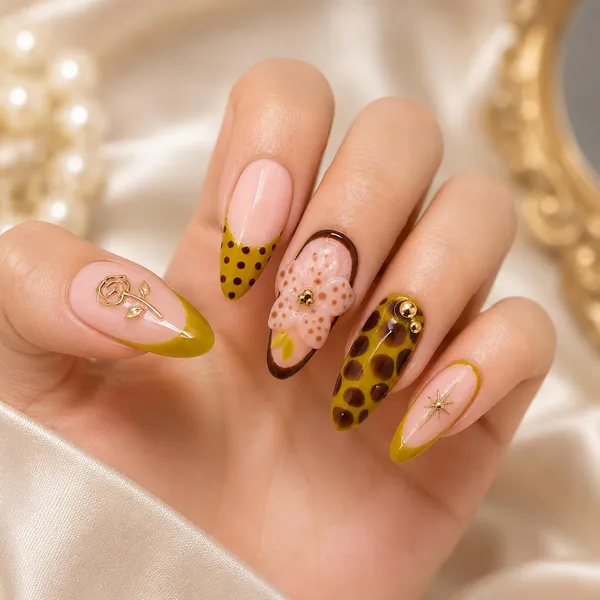 Cat_Eye_Press_On_Nails_Kit_For_Women