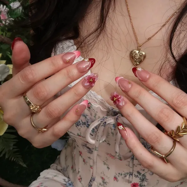 Abstract_Press_On_Nails_For_Women
