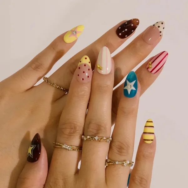 Abstract_Press_On_Nails_For_Women