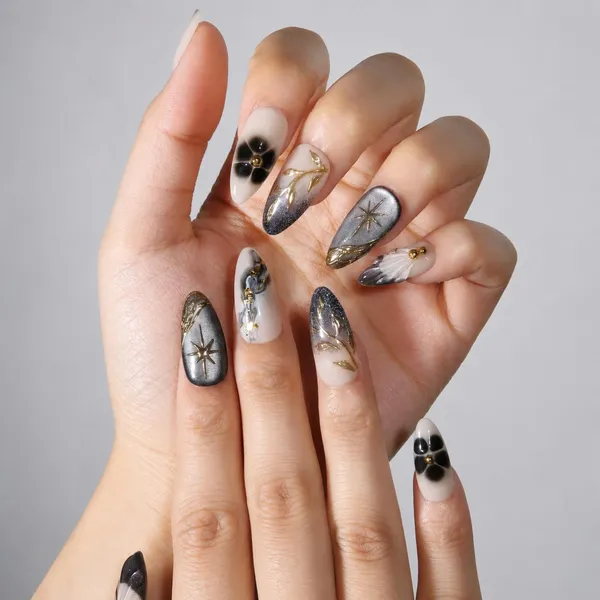 Abstract_Press_On_Nails_For_Women