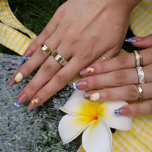 Abstract_Press_On_Nails_For_Women