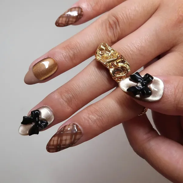 Abstract_Press_On_Nails_For_Women