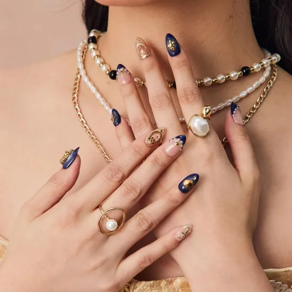 Abstract_Press_On_Nails_For_Women