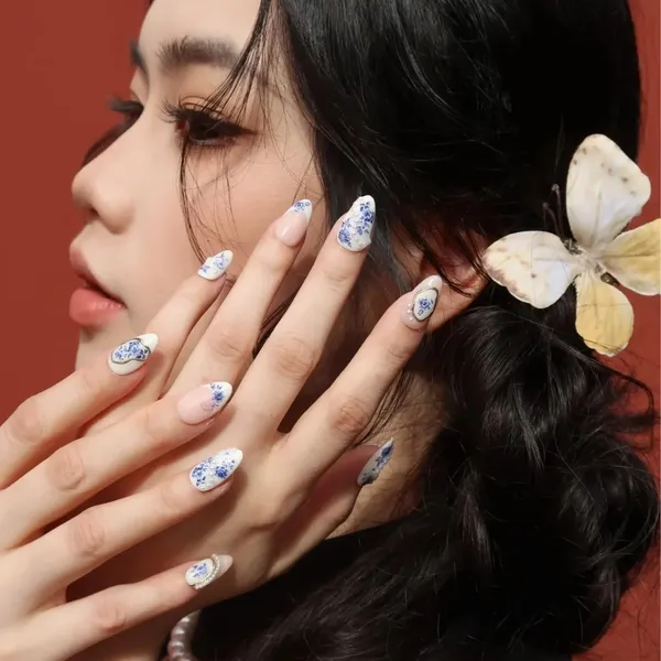 Abstract_Press_On_Nails_For_Women