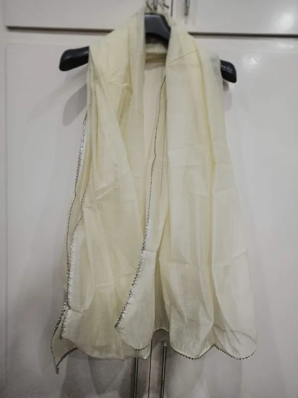White_Cotton_Premium_Sleeveless_Kurti_With_Dupatta_For_Women